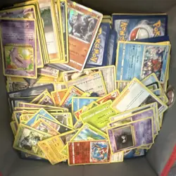 Nintendo Pokemon Trading Card Game Mixed Lot Castform Gastly Koffing in Storage. - Image 5