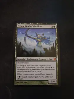Nylea, God of the Hunt Theros Regular - Image 1