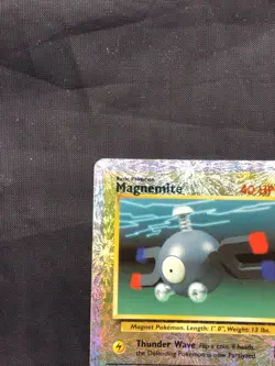 Pokemon Cards: Legendary Collection Reverse Holo: Magnemite 80/110 - Image 3