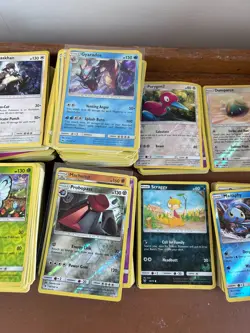 1000+ Sun & Moon Era Pokemon Cards bulk bundle joblot - Sorted by set - Image 4