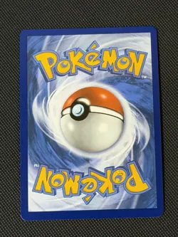 Pokemon SWSH12: Silver Tempest #172/195 Reshiram V (Full Art) NM - Image 2