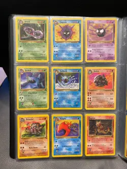 NEAR MINT - Fossil Set Complete Common and Uncommon 1999 Pokemon Cards Bundle - Image 1