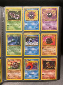 Fossil Set Complete Common and Uncommon 32 Pokemon Cards Bundle 1999 WOTC 31-62 - Image 1
