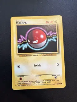 VOLTORB 67/102 BASE SET UNLIMITED POKEMON TCG CCG 1999 NM - Image 1
