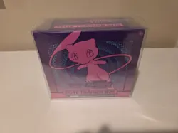 Pokemon Sword & Shield Fusion Strike Elite Trainer Box English - Image 1