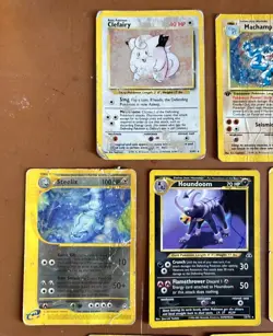 10 HP/Damaged Early Bulk Job Lot of Pokemon Cards Incl. WOTC Vintage Base Set - Image 2