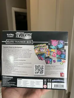 Pokemon Sword & Shield Evolving Skies Elite Trainer Box Sylveon NEW - Image 2