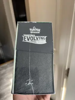Pokemon Sword & Shield Evolving Skies Elite Trainer Box Sylveon NEW - Image 4