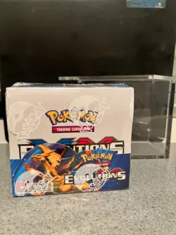 POKEMON TCG EVOLUTIONS BOOSTER BOX XY 2016 FACTORY SEALED Acrylic case included - Image 5