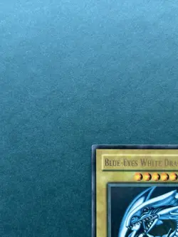 Yu-Gi-Oh! TCG Blue-Eyes White Dragon SDK-001 Unlimited Ultra Rare, LP/MP - Image 5