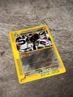 Magneton H16/H32 Aquapolis Holo Rare Pokemon Card - Image 4
