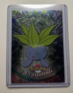 Oddish #43 - Topps Chrome Series 1 Pokemon Card NM-LP - Image 1