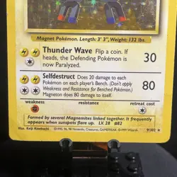 Pokemon TCG Magneton Base Set Holo Unlimited Rare HP - Image 3