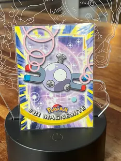 Magnemite #81 Pokemon Topps 1999/2000 TV Animation Blue Logo Series 1 - Image 1