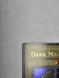 Dark Magician LOB-005 The Legend of Blue Eyes White Dragon Unlimited - MP - Image 3