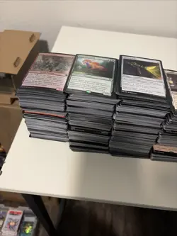 Magic: the Gathering Mixed Card Lot (Contains 2000 Cards) 885485820370 - Image 4