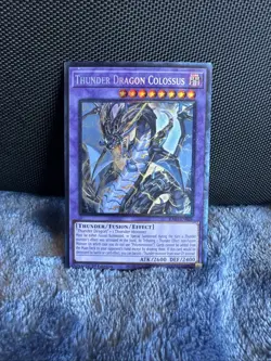 Thunder Dragon Colossus (PCR) RA03-EN036 Quarter Century Bonanza 1st Edition - Image 1
