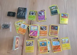 Pokemon TCG Card Lot 2017 2019 2020 Near Mint Unsorted Unchecked. - Image 1