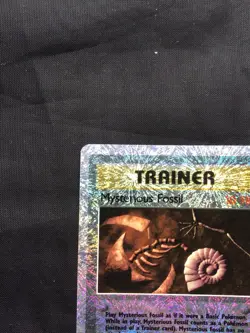 Pokemon Cards: Legendary Collection Reverse Holo: Mysterious Fossil 109/110 - Image 3