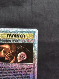 Pokemon Cards: Legendary Collection Reverse Holo: Mysterious Fossil 109/110 - Image 4