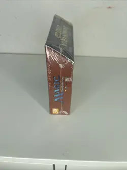 Wizards of the Coast Magic: The Gathering Dominaria United Collector Booster Box 195166128245 - Image 3