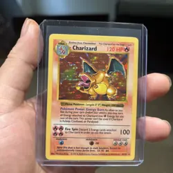 Pokemon TCG Charizard Base Set Holo Shadowless Rare Card 4/102 - Image 3