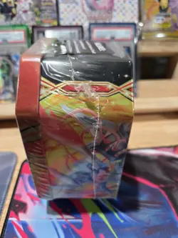 Pokemon TCG White Kyurem EX Tin 2013 New Sealed TCG CCG - Image 4