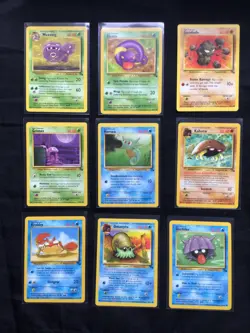 Pokemon Cards: 16 Card Fossil Non-Holo Lot - Image 1