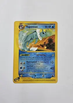 Vaporeon 33/144 Rare Skyridge Pokemon Card Near Mint Vintage - Image 2
