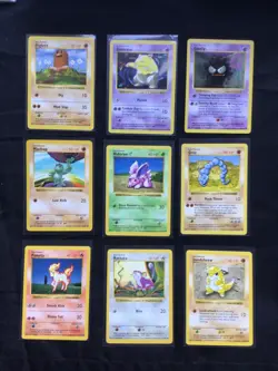 Pokemon Cards: Shadowless Base Set 32 Card Non-Holo Lot - Image 3