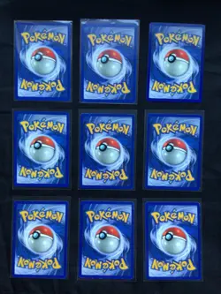 Pokemon Cards: Shadowless Base Set 32 Card Non-Holo Lot - Image 4