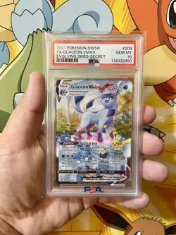 Pokemon Glaceon VMAX Evolving Skies Alternate Full Art #209 PSA 10 English ✨ - Image 1