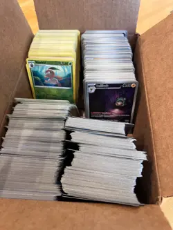Large lot of approximately 5 pounds of Pokemon Cards - Modern + Vintage. - Image 3
