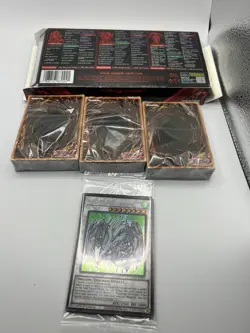 Yu-Gi-Oh! TCG Legendary: 5 D's Deck - 3 Complete Ready To Play Decks - Open Box - Image 3