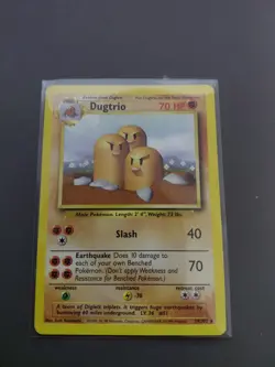 Pokemon TCG Dugtrio 19/102 Base Set Unlimited Non Holo Rare DMG - Image 1