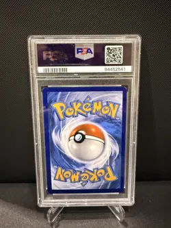 2022 POKEMON SWSH BLACK STAR PROMO #261 FULL ART/CHARIZARD VMAX PSA 7 - Image 2