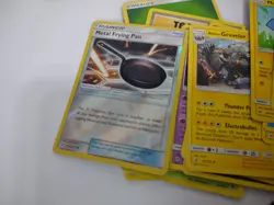 Pokemon Cards - Large Lot 400+ Cards ~ 2014 - 2018 ~ TCG Mixed Bulk E2 - Image 3