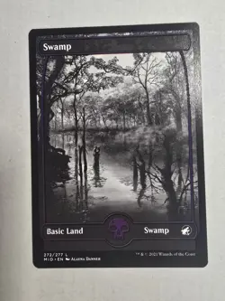 Swamp (272) Innistrad: Midnight Hunt Regular - Image 1