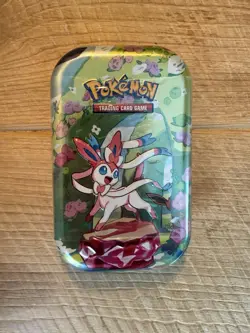 ⭐Pokemon TCG: Scarlet & Violet-Prismatic Evolutions Mini Tin | Sylveon⭐ - Image 1