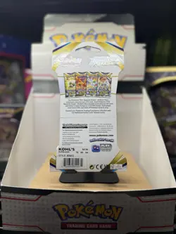 Pokemon TCG: Sword & Shield-Brilliant Stars Sleeved Booster Pack (10 Cards) 820650809972 - Image 2