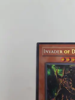 Yu-Gi-Oh! Invader of Darkness IOC-111 Unlimited Vintage Secret Rare LP - Image 2