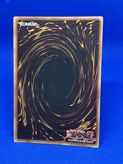 Blue Eyes White Dragon SDK-001 Ultra Rare Unlimited Vintage Yugioh TCG... - Image 3