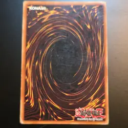 Konami Yu-Gi-Oh! Blue-Eyes White Dragon BPT-003 Secret Rare Limited Edition Holo - Image 2