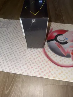 Pokemon TCG Celebrations ETB 25th Anniversary Elite Trainer Box New Sealed 820650809439 - Image 3