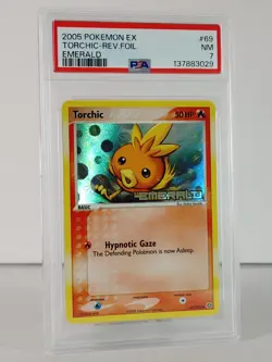 Torchic - Holo/Stamp - EX Emerald - POKEMON - 69/106 - 2005 - PSA 7 - Image 2
