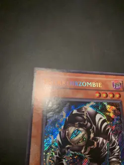Yugioh! Ruckkehrzombie Secret Rare - PP01-DE006 Unlimited - Deutsch - Image 2