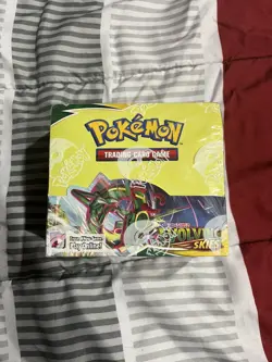 Pokemon Sword and Shield Evolving Skies Booster Box Sealed/New - Image 1