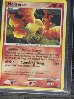 Pokemon TCG Motlres Holo Rare Majestic Dawn #10/100 2008 LP Swirl 🌀 - Image 2