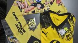 Borussia Dortmund x One Piece Goodie Bag | Luffy Promo Card ST13-003 | Jersey XL - Image 1