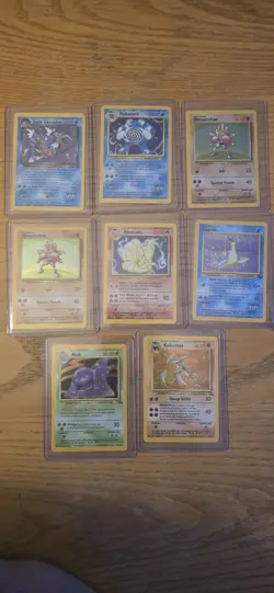 Vintage Rares and Vintage 1st Edition Lot (23 Cards, 13 Holos) - Image 2